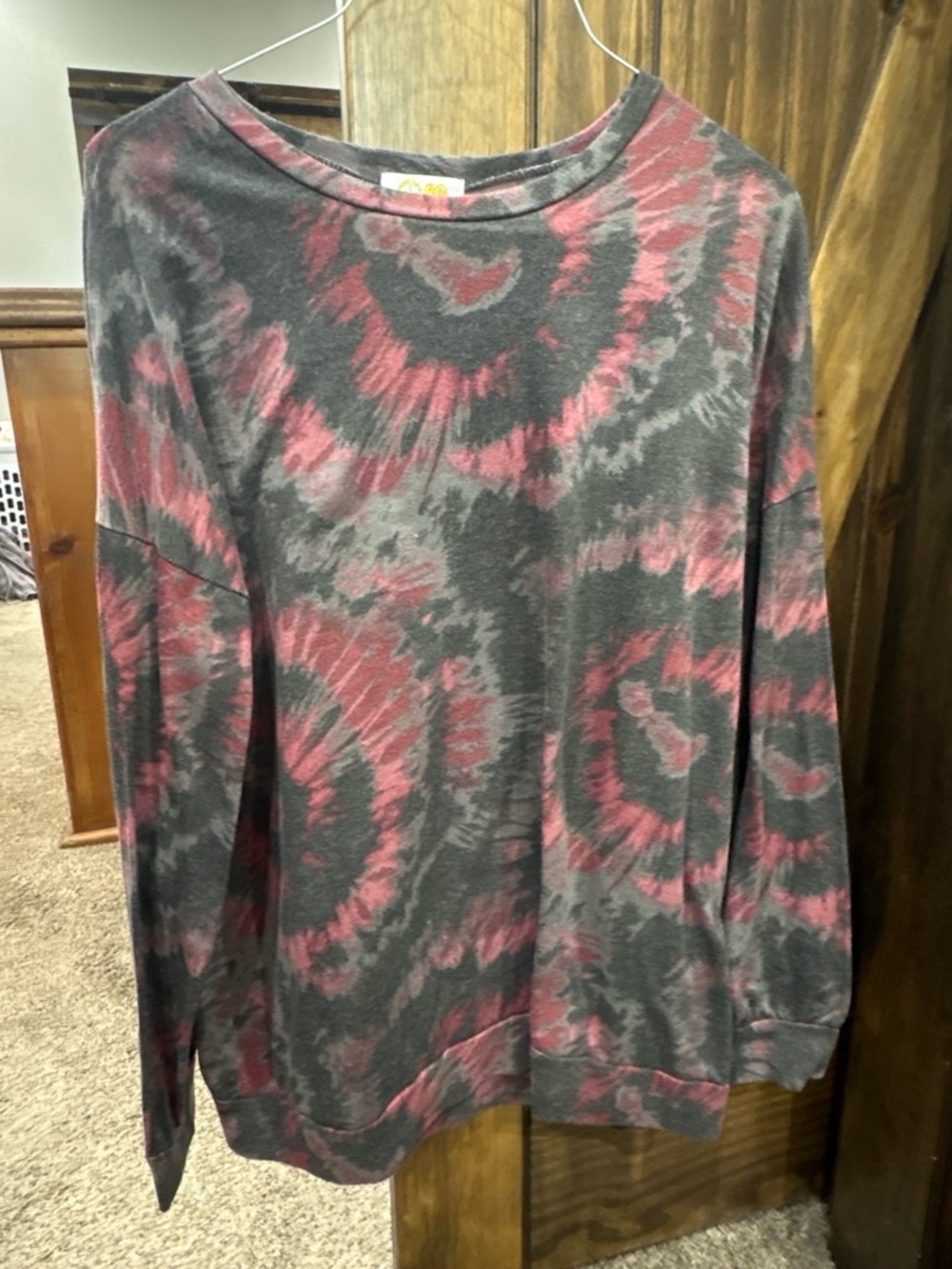 Cake Tie-Dye Crewneck Sweatshirt in Pink & Gray